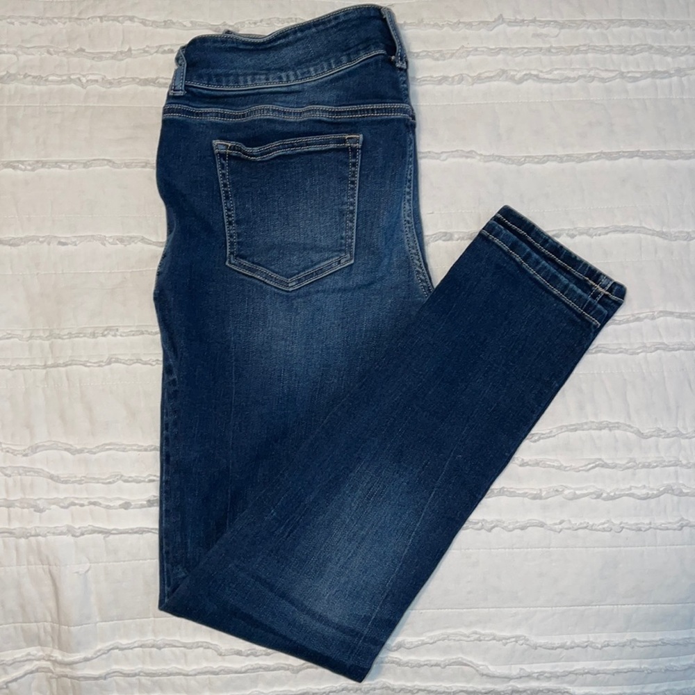Skinny jeans